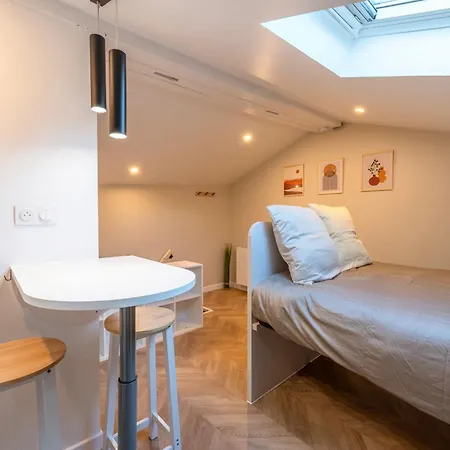 Montsejour - Magnifique Neuf Apartament *